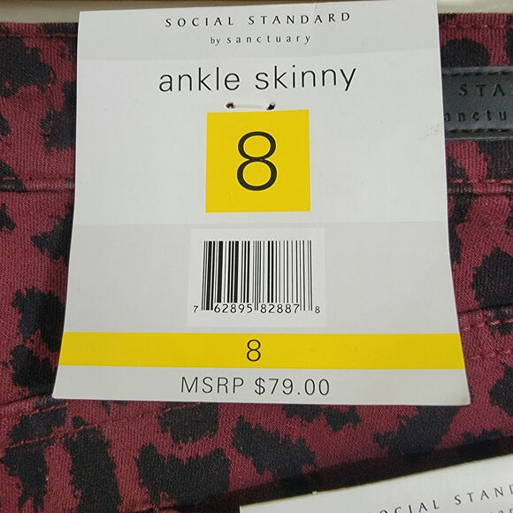 Social Standard Womens 8 Skinny Ankle Cheetah Print Stretch Pants Red Black NWT - Picture 6 of 9